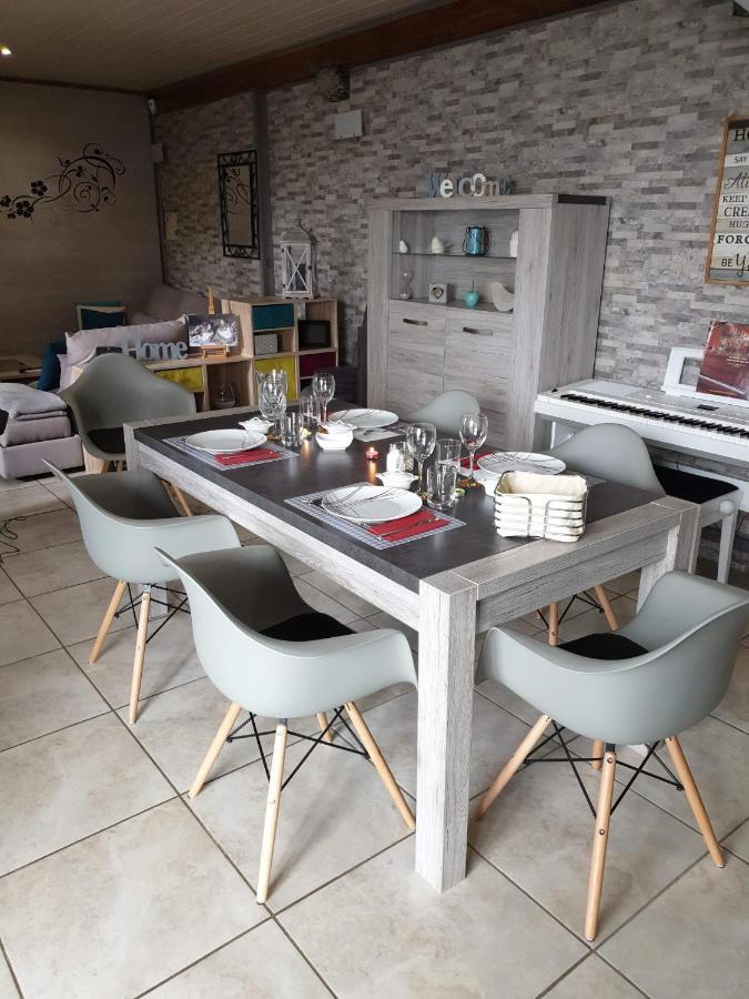 Bed and Breakfast Au Petit Bonheur Saint-Martin-du-Frene Exterior foto